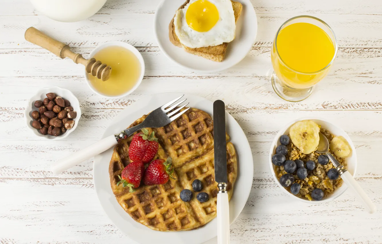 Photo wallpaper berries, Breakfast, blueberries, strawberry, juice, honey, banana, waffles