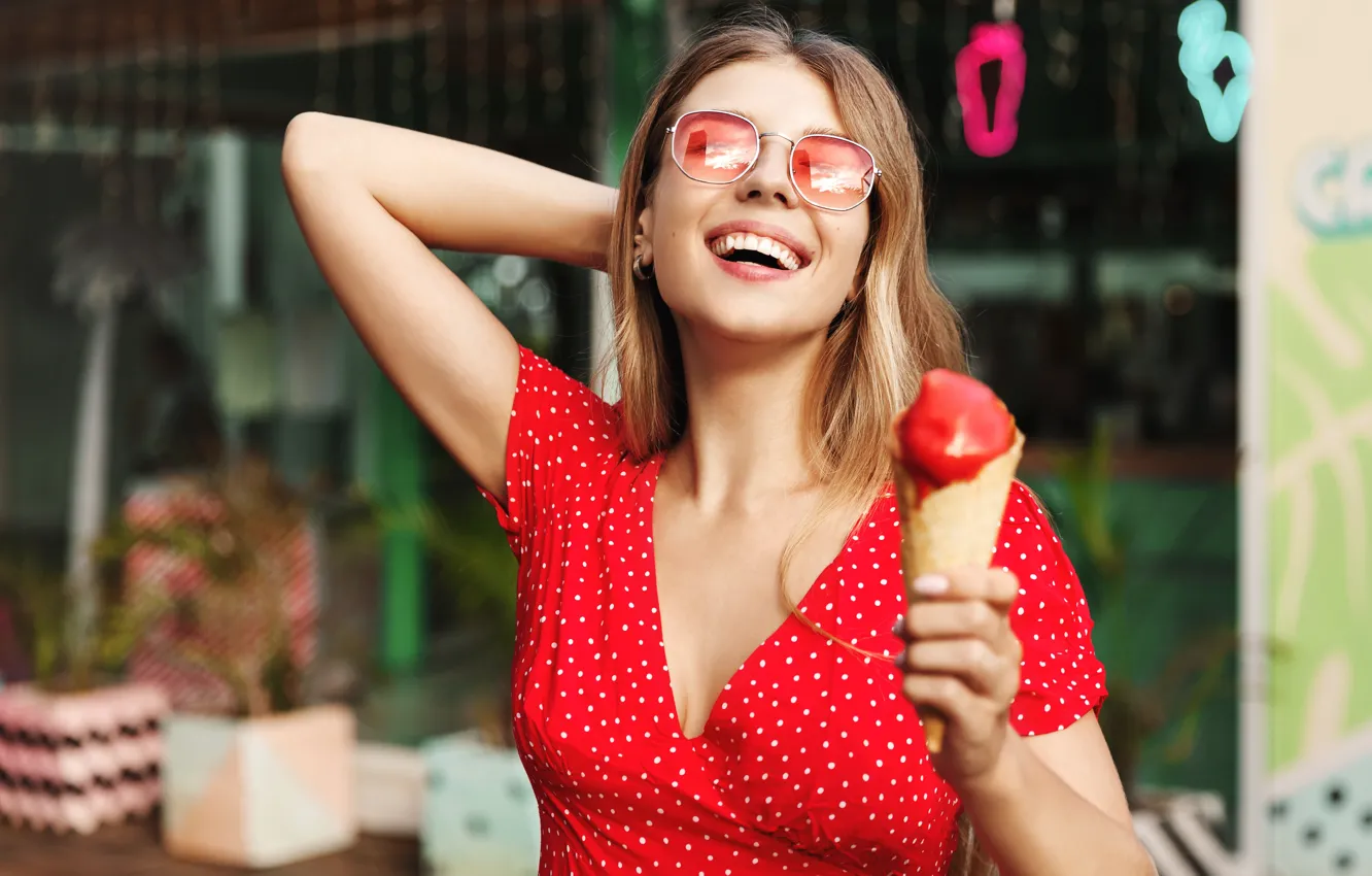 Photo wallpaper girl, joy, face, pose, smile, mood, glasses, ice cream