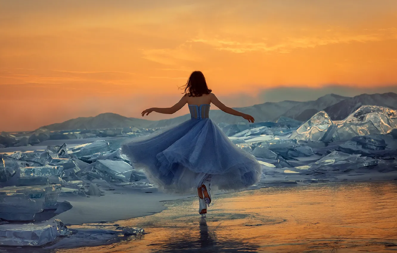 Photo wallpaper ice, winter, dress, skates