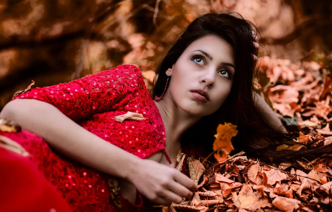 Photo wallpaper autumn, look, leaves, girl, dress, brunette