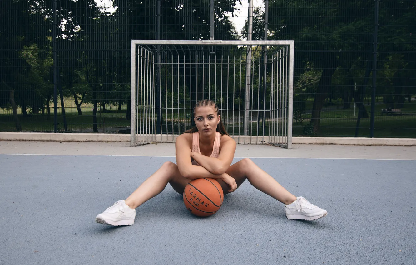 Photo wallpaper girl, face, pose, model, legs, the ball