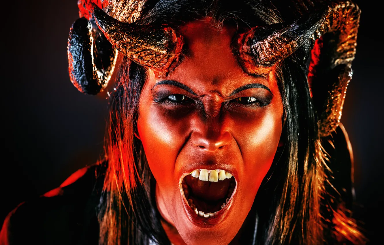 Photo wallpaper face, model, makeup, horns, Creek, paint