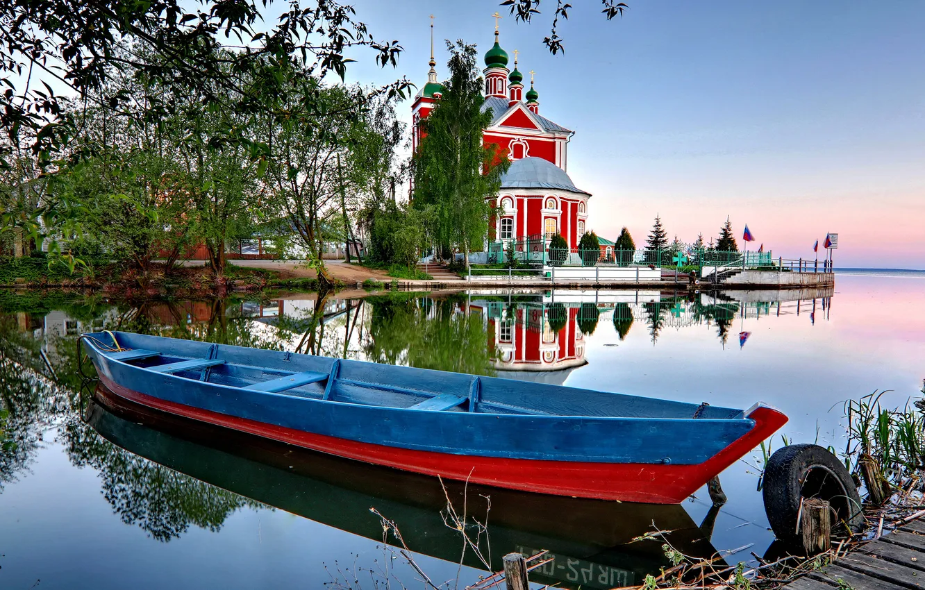 Photo wallpaper trees, lake, boat, temple, Russia, Pereslavl-Zalesskiy, Plescheevo lake, Tamara Dobrolyubova