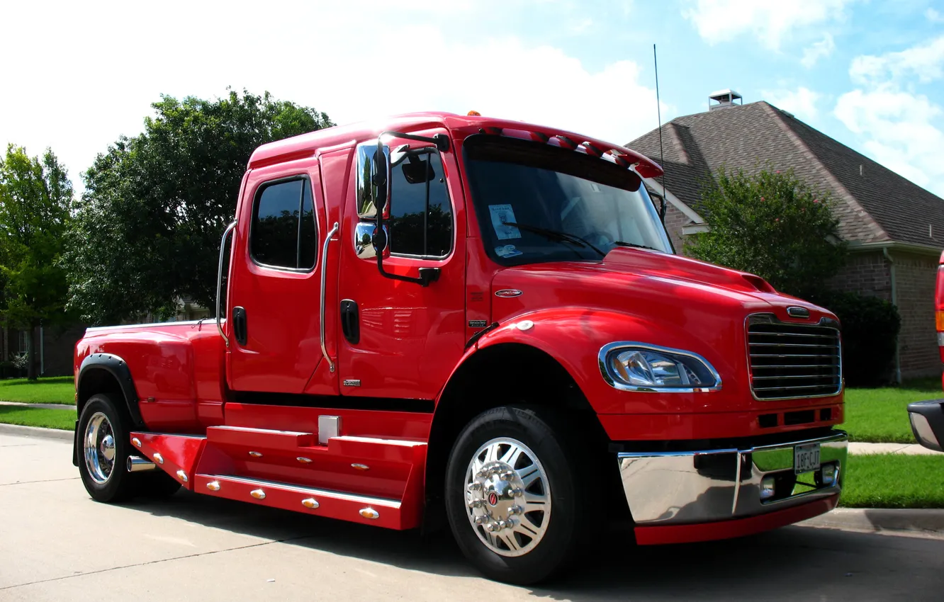 Photo wallpaper truck, cabin, chrome