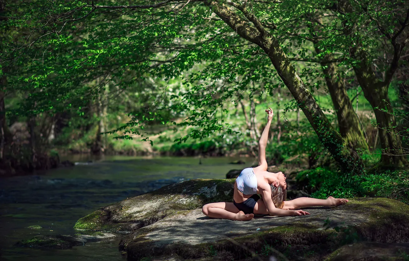 Photo wallpaper nature, river, gymnast, Marie-Lou Lagrange, grace.stone