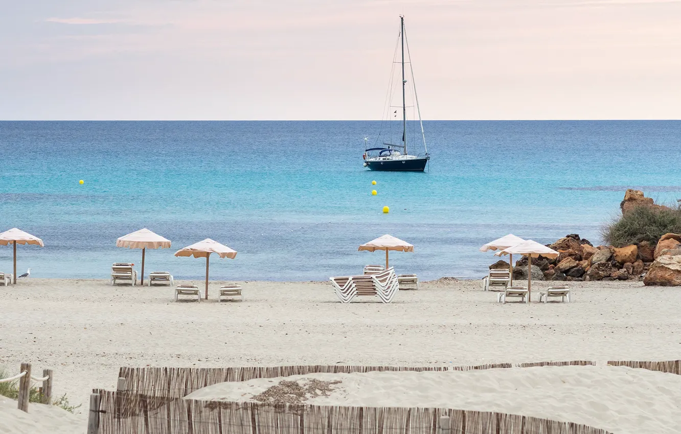 Photo wallpaper sea, beach, umbrella, yacht