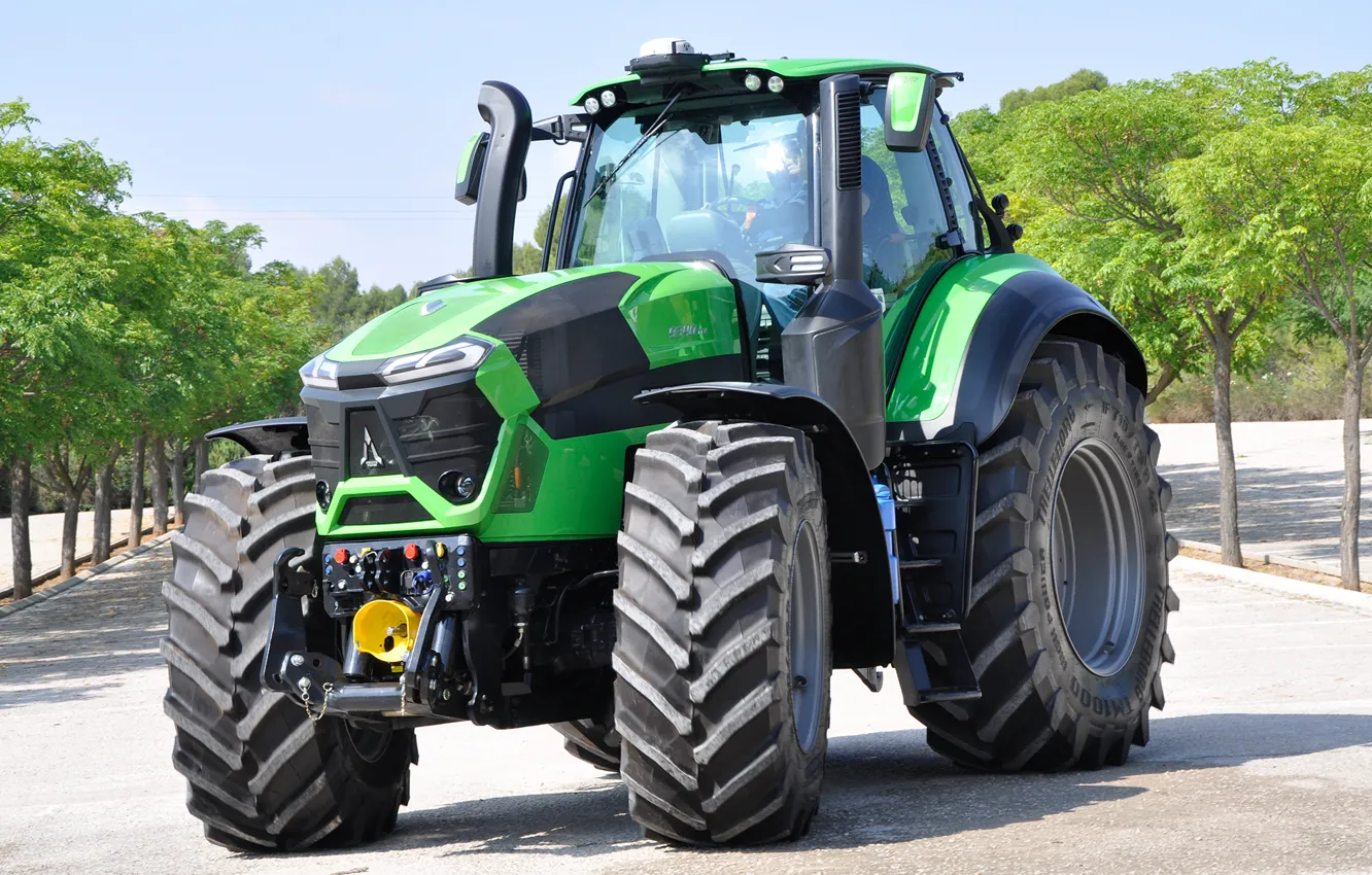 Photo wallpaper big, tractor, farming, Deutz Fahr, 9340