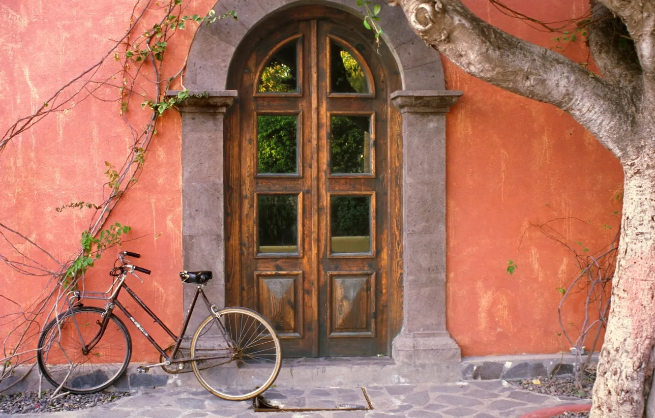Photo wallpaper bike, the city, street, home