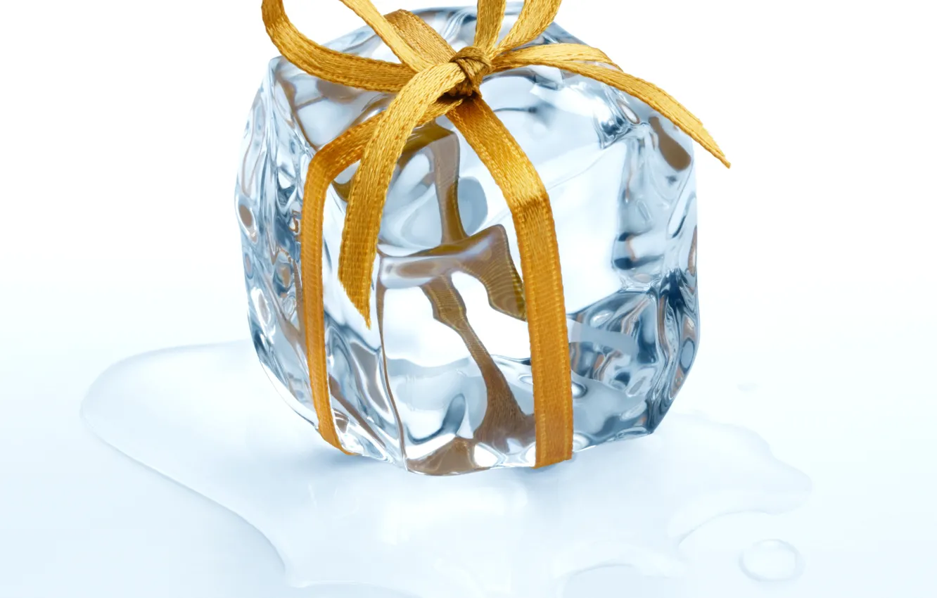 Photo wallpaper ice, water, ice, bow, water, bow, ice cubes