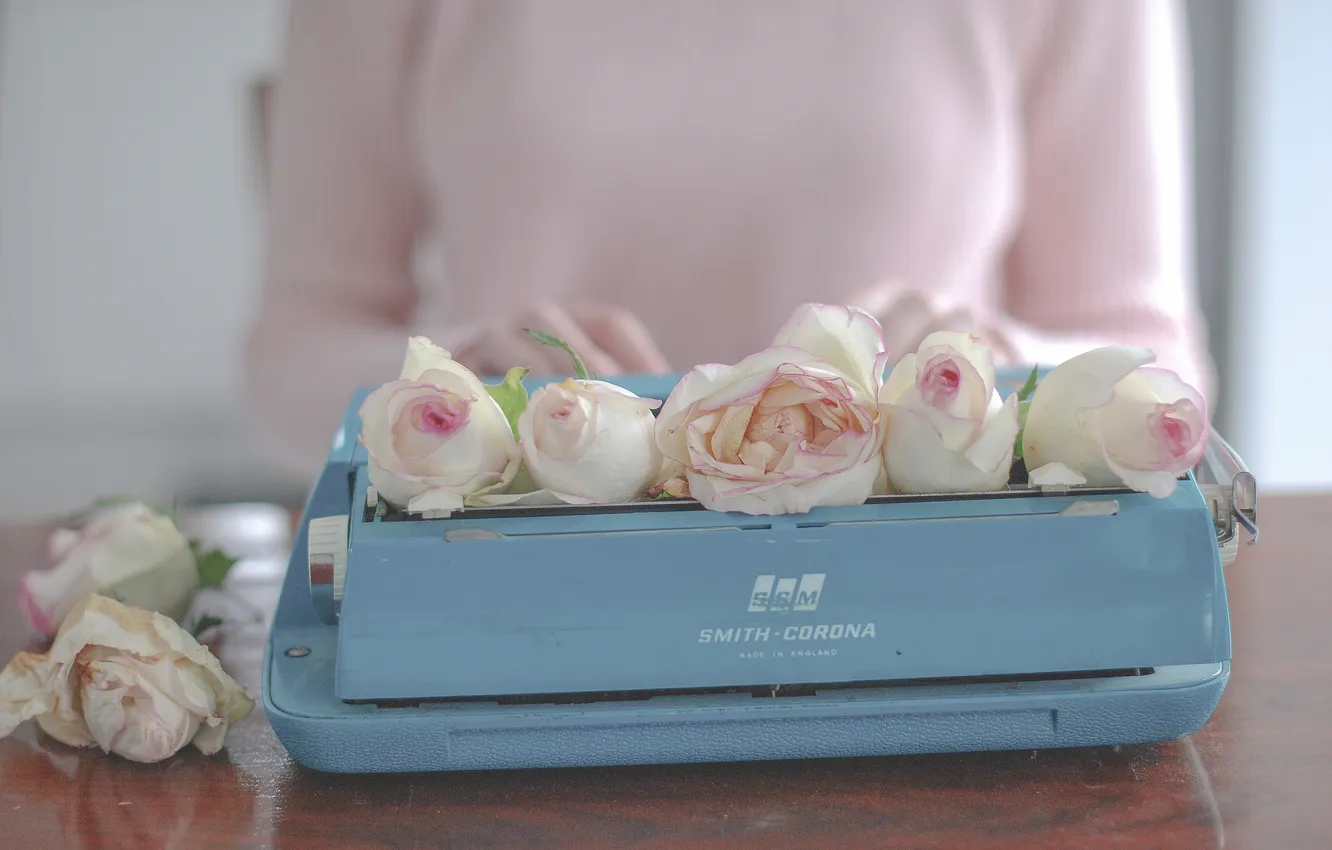 Photo wallpaper flowers, roses, typewriter, buds