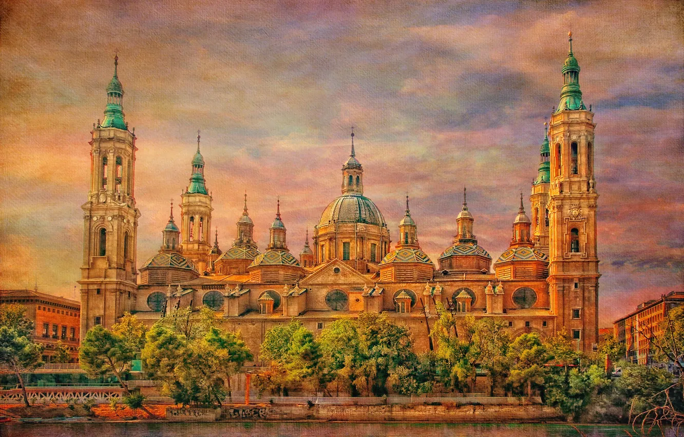 Photo wallpaper the sky, clouds, Spain, canvas, Zaragoza, Basílica de Nuestra Señora del Pilar