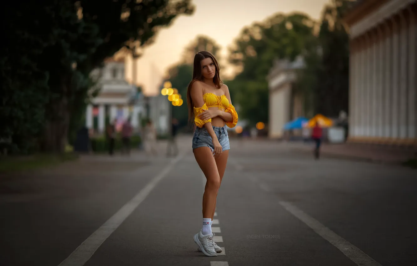 Photo wallpaper look, the city, sexy, pose, model, shorts, portrait, the evening