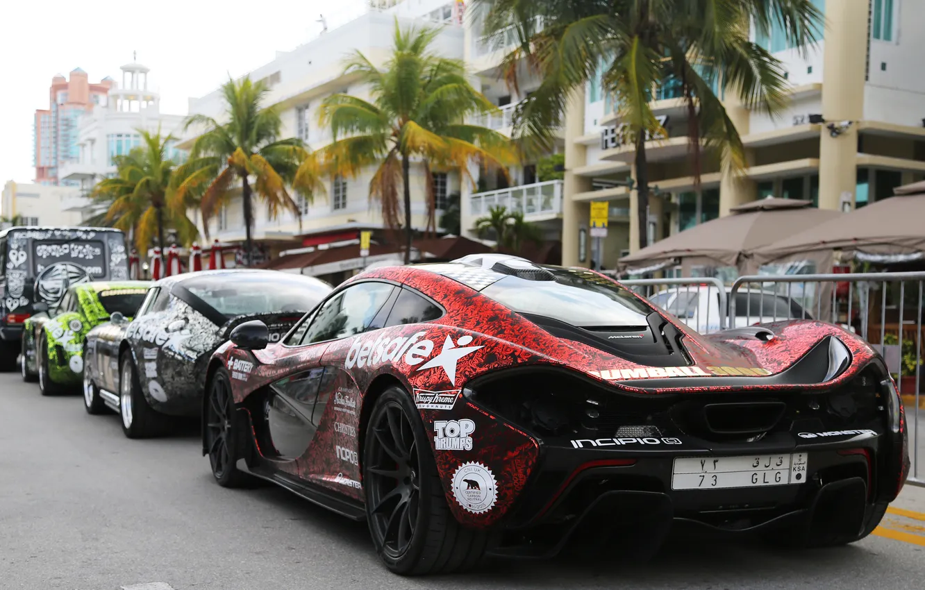 Photo wallpaper Wallpaper, sports car, the hotel, Miami Beach