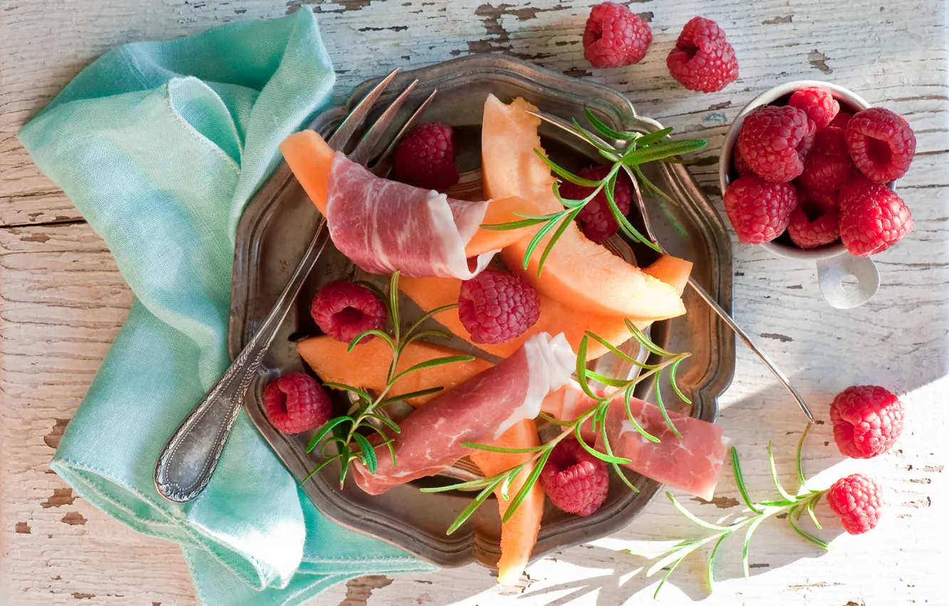 Photo wallpaper berries, raspberry, melon, salad, ham