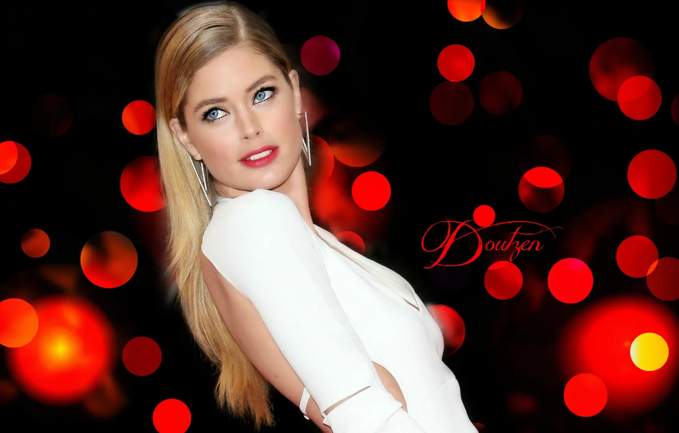 Photo wallpaper look, girl, model, Doutzen Kroes, blonde, black background, blue eyes