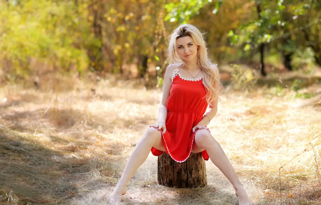 Photo wallpaper smile, legs, Murat Kuzhakhmetov, Lyudmila