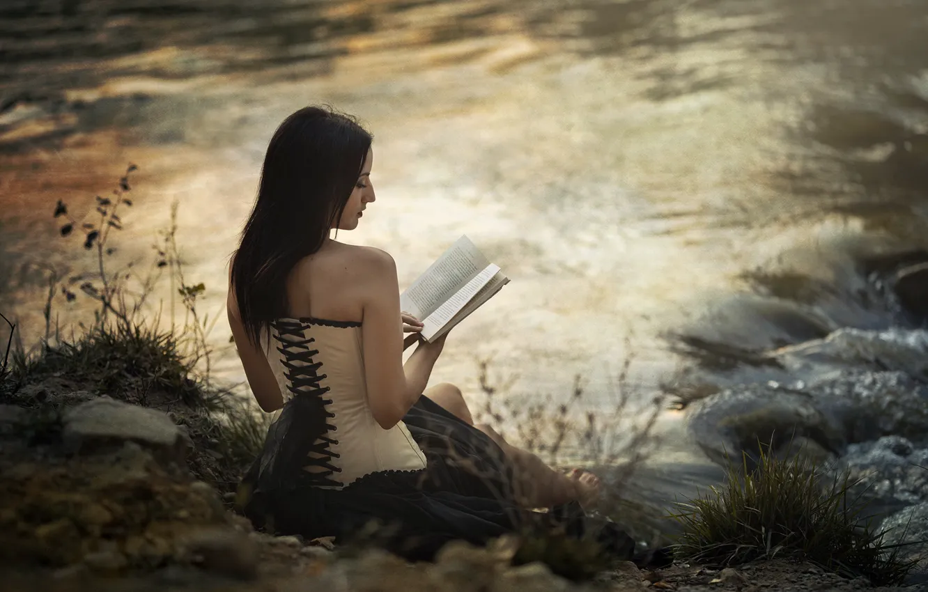 Photo wallpaper girl, shore, book
