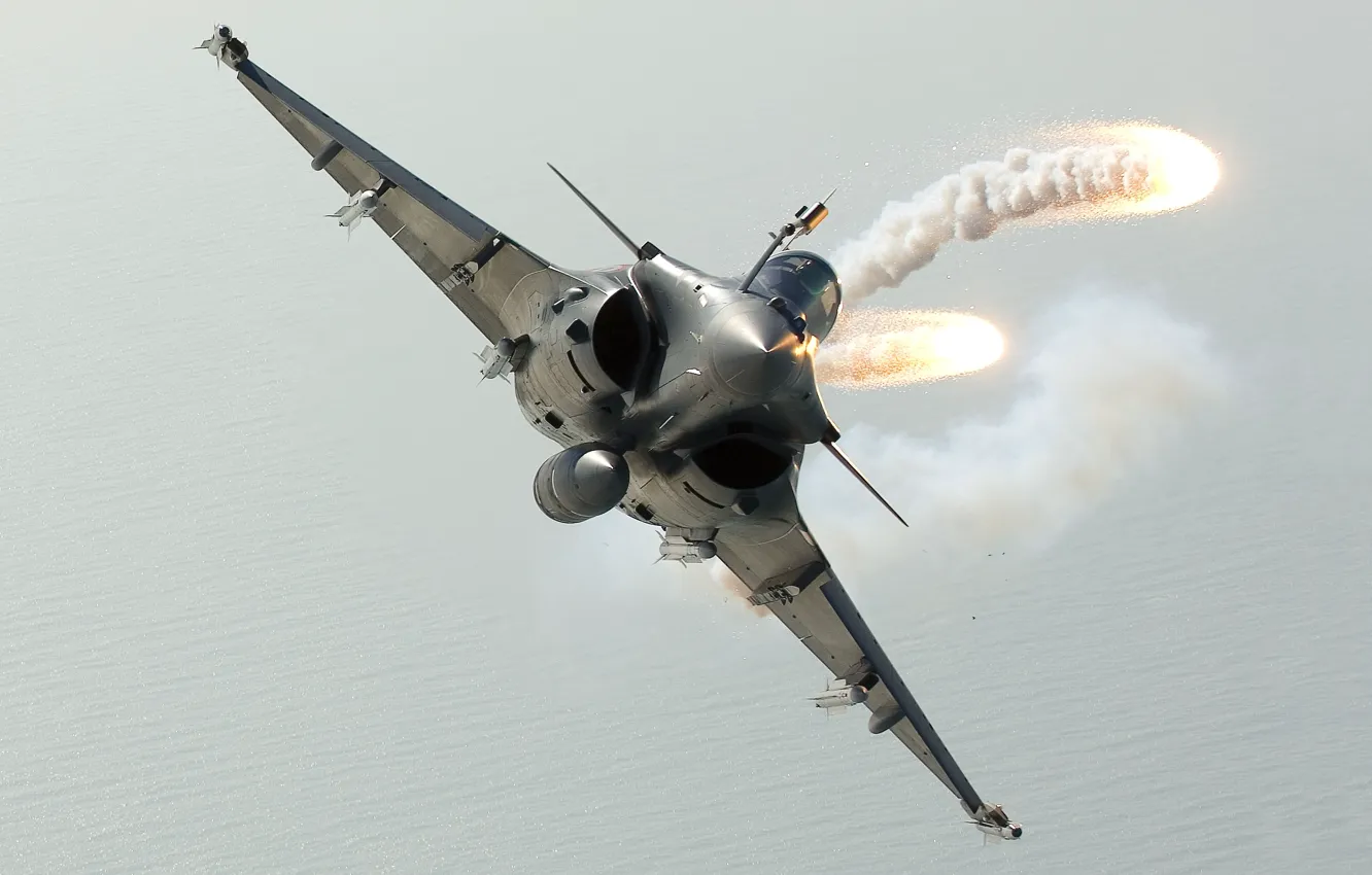 Photo wallpaper flight, fighter, turn, generation, multipurpose, French, Dassault Rafale, fourth