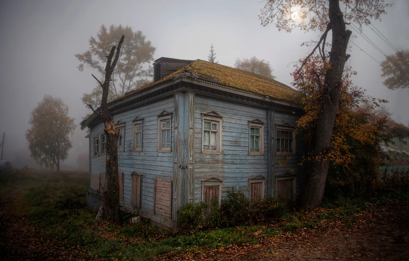Photo wallpaper autumn, old house, sad time, №73