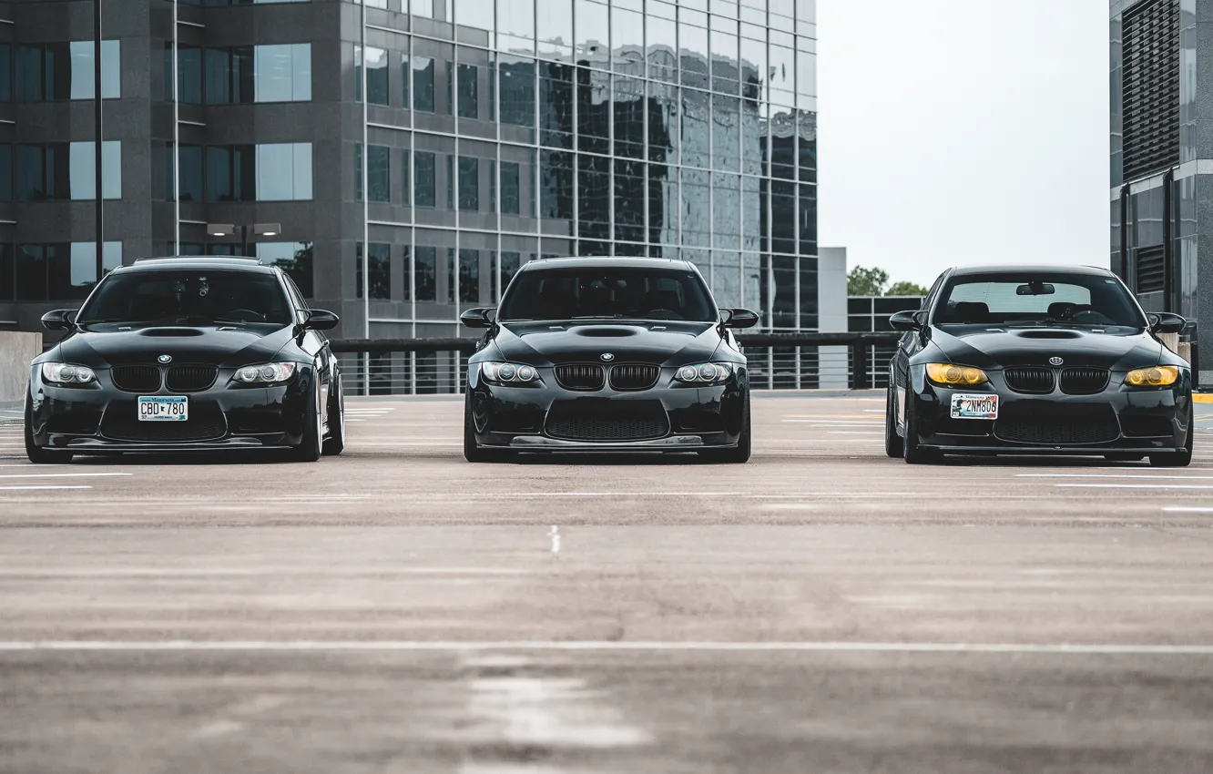 Photo wallpaper bmw, parking, e92, e90