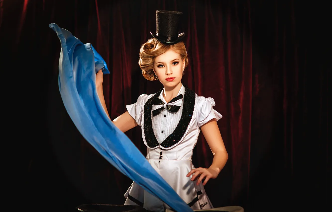 Photo wallpaper girl, magic, magic, circus, tricks, view, Diana lipkina