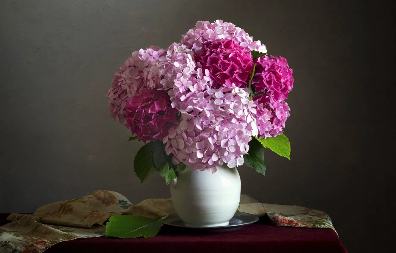 Photo wallpaper flowers, the dark background, table, bouquet, fabric, pink, still life, hydrangea
