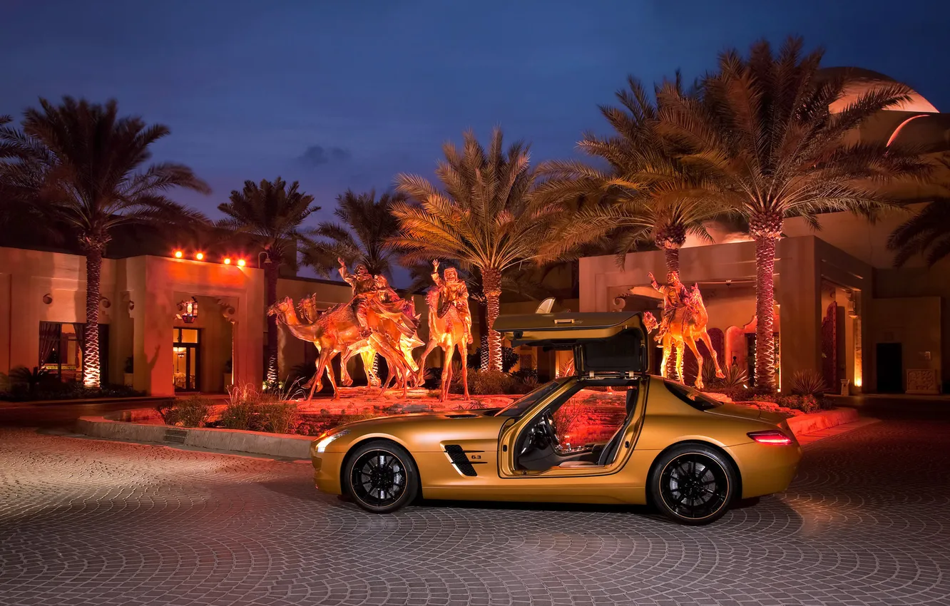 Photo wallpaper palm trees, the evening, the door, lights, statue, Mercedes-Benz SLS AMG Desert Gold