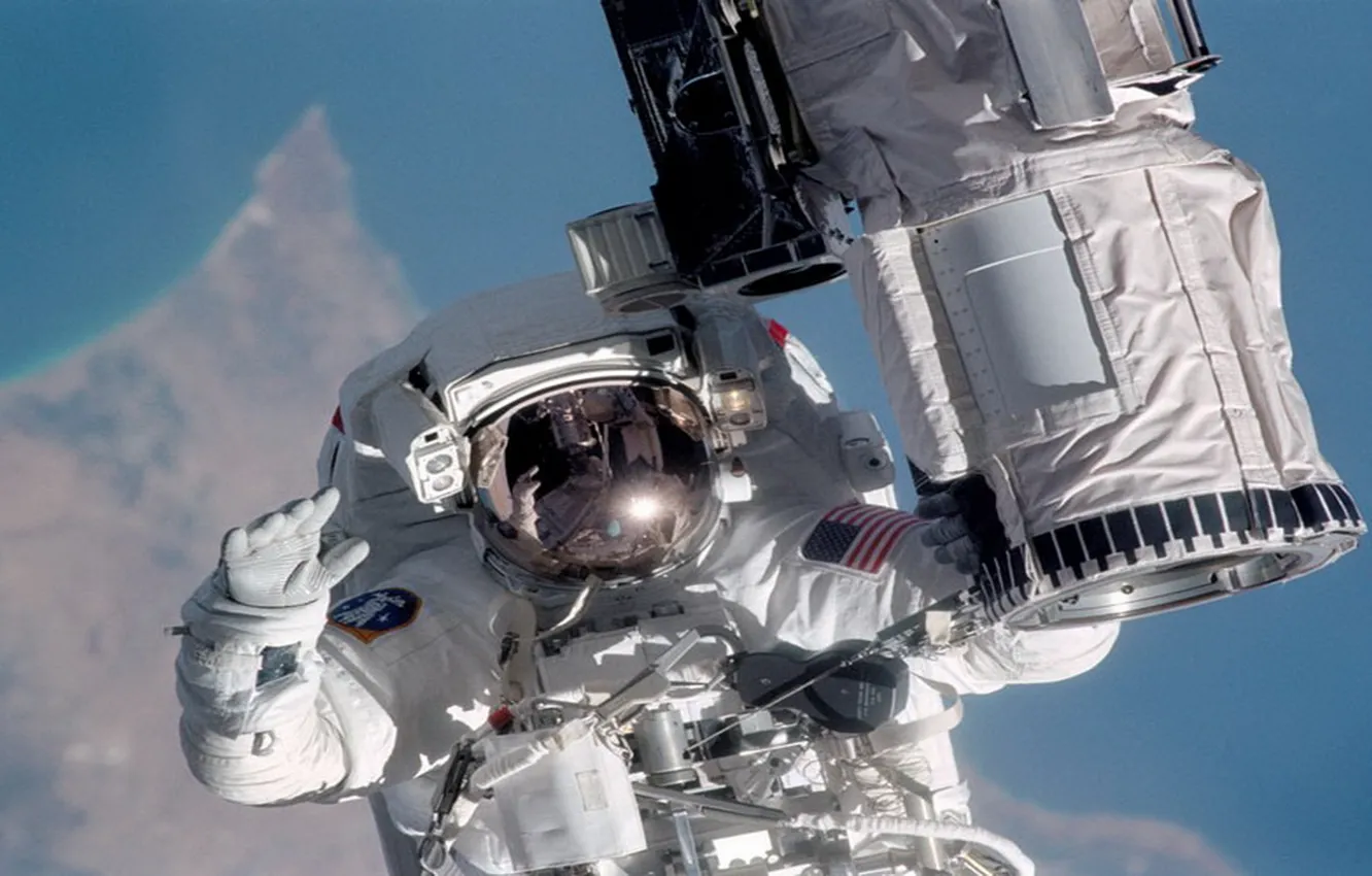 Photo wallpaper ship, astronaut, space.the suit