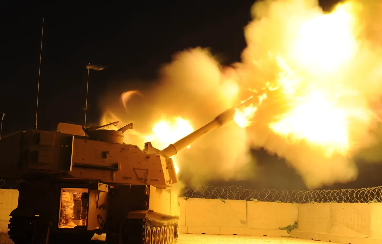 Photo wallpaper flame, volley, m109a2, self-propelled, artillery