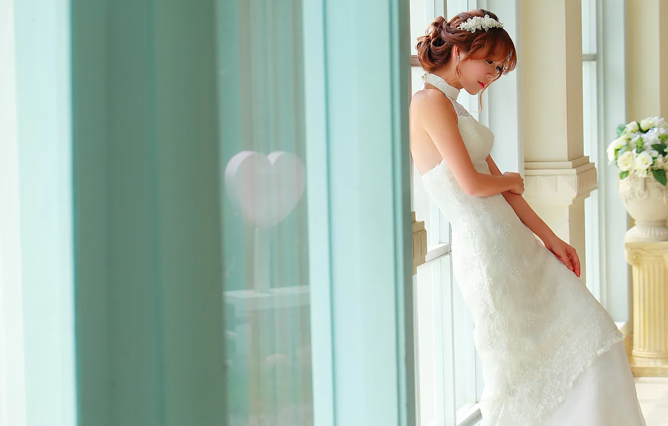 Photo wallpaper girl, reverie, face, style, hair, dress