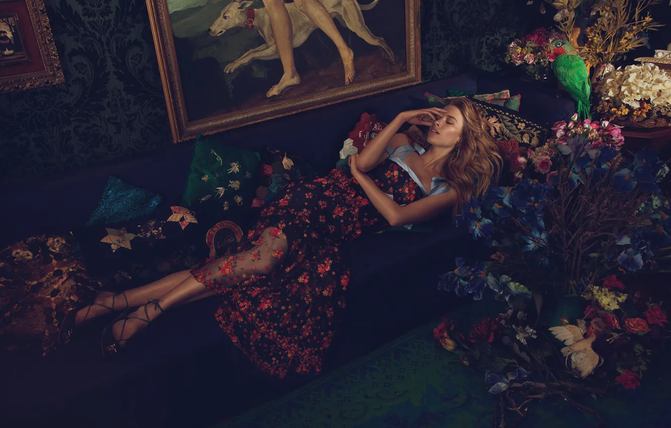 Photo wallpaper girl, pose, room, sofa, dress, lies