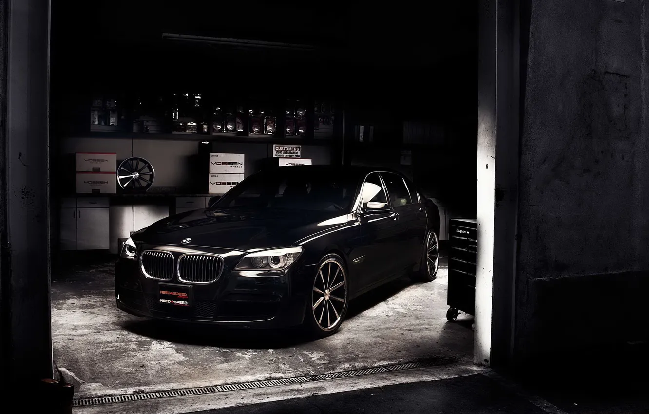 Photo wallpaper black, BMW, garage, BMW, Boomer, 750Li