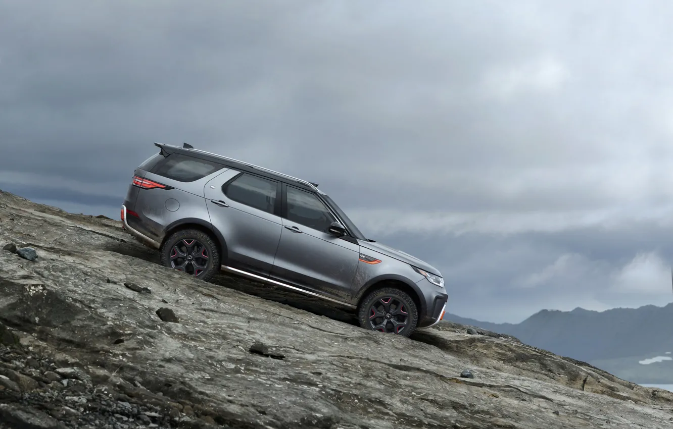 Photo wallpaper the descent, Land Rover, Discovery, 4x4, 2017, V8, SVX, 525 HP