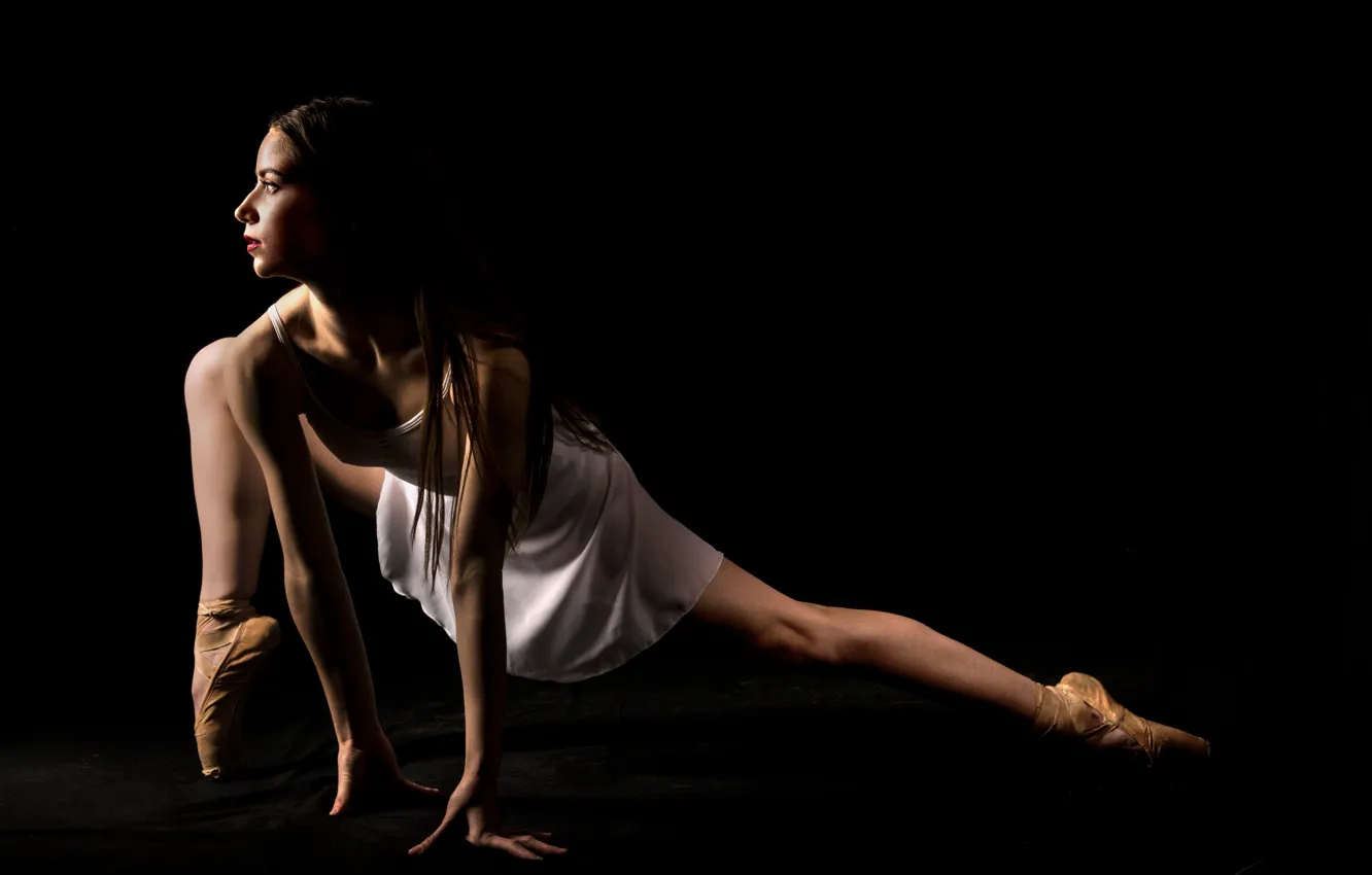 Photo wallpaper girl, feet, dance, dress