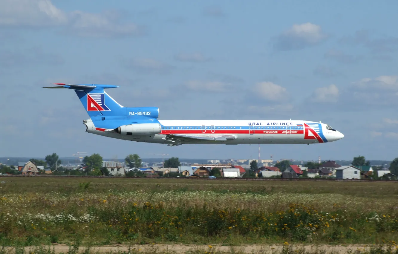 Photo wallpaper flight, home, airport, the plane, aircraft, flight, Airlines, Tu-154