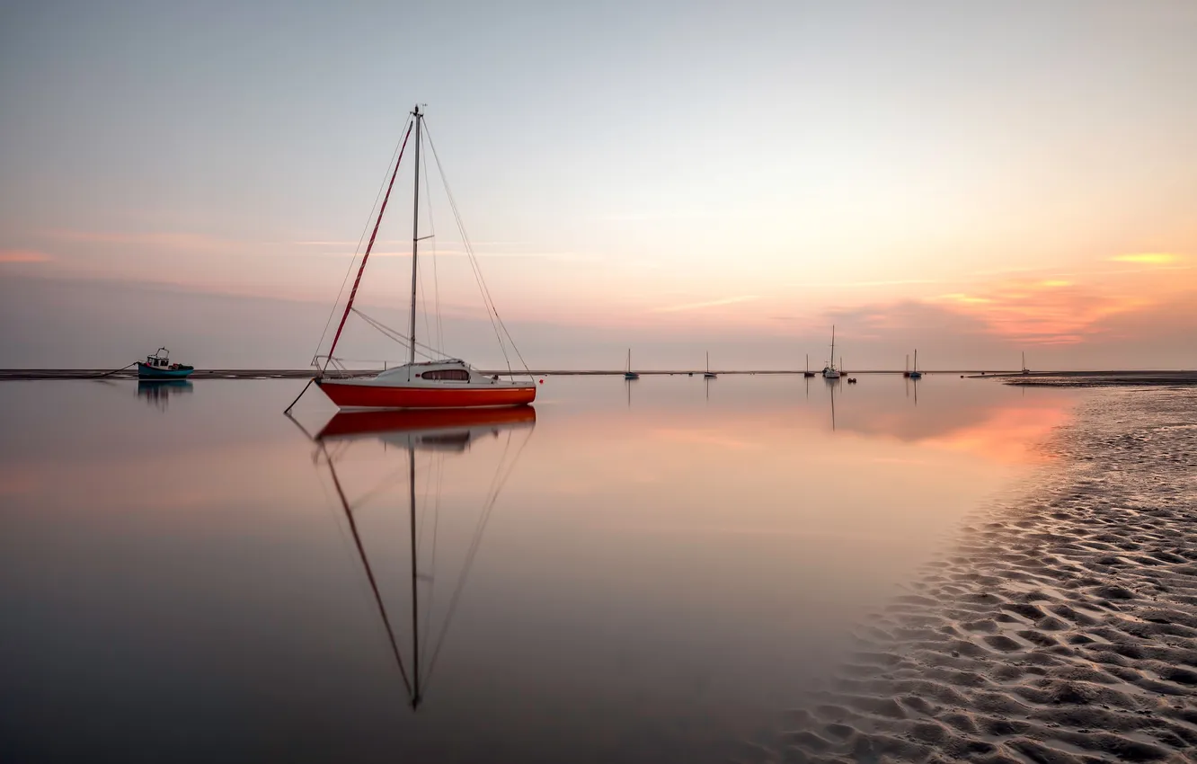 Photo wallpaper sea, the sky, boat, tide, harbour
