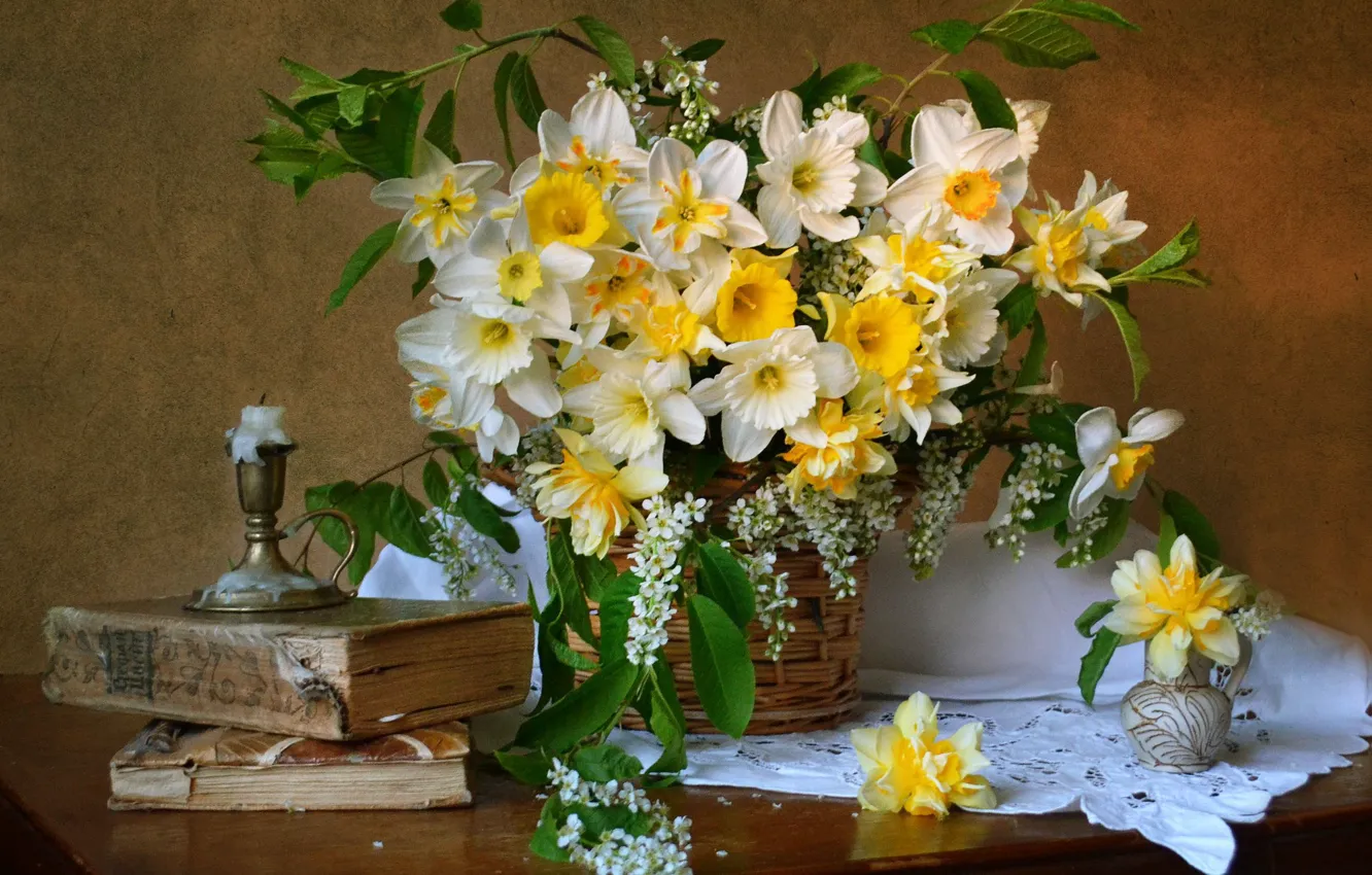 Photo wallpaper flowers, books, candle, still life, napkin, daffodils, cherry, Valentina Fencing