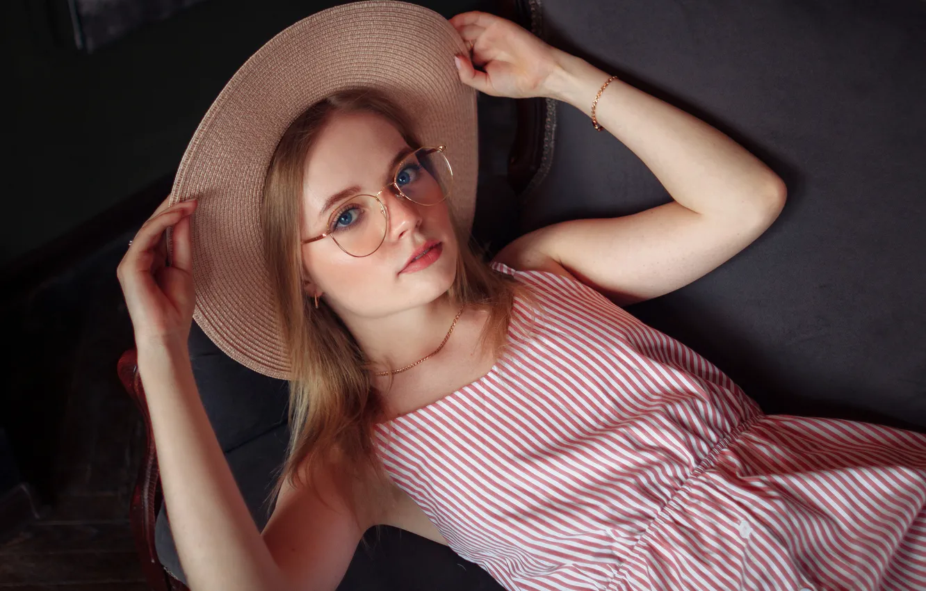 Photo wallpaper girl, decoration, pose, hat, dress, glasses, blonde, bracelet