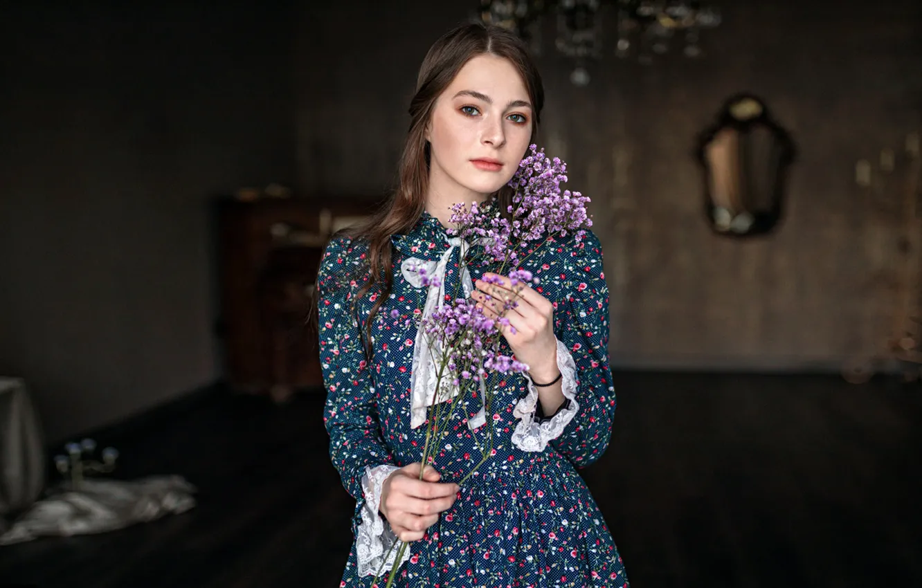 Photo wallpaper look, flowers, room, model, portrait, makeup, figure, dress