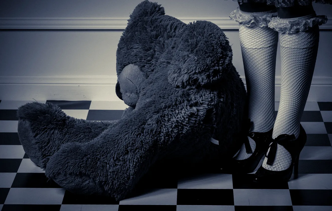 Photo wallpaper bear, teddy, dropped, on the floor