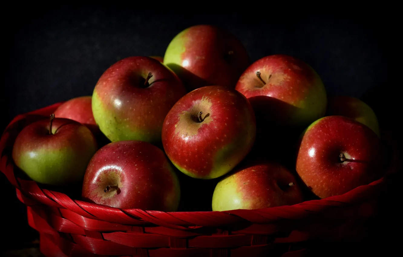 Photo wallpaper red, darkness, the dark background, apples, food, fruit, twilight, still life