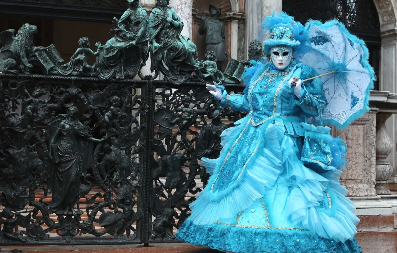 Photo wallpaper umbrella, mask, costume, Venice, carnival, forging