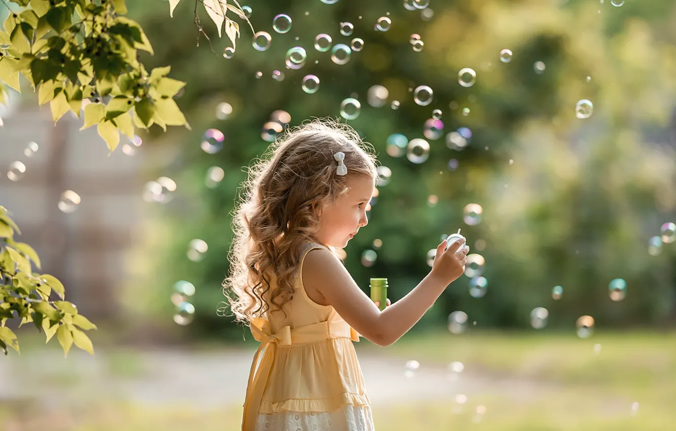 Photo wallpaper summer, leaves, branches, nature, the game, dress, bubbles, girl