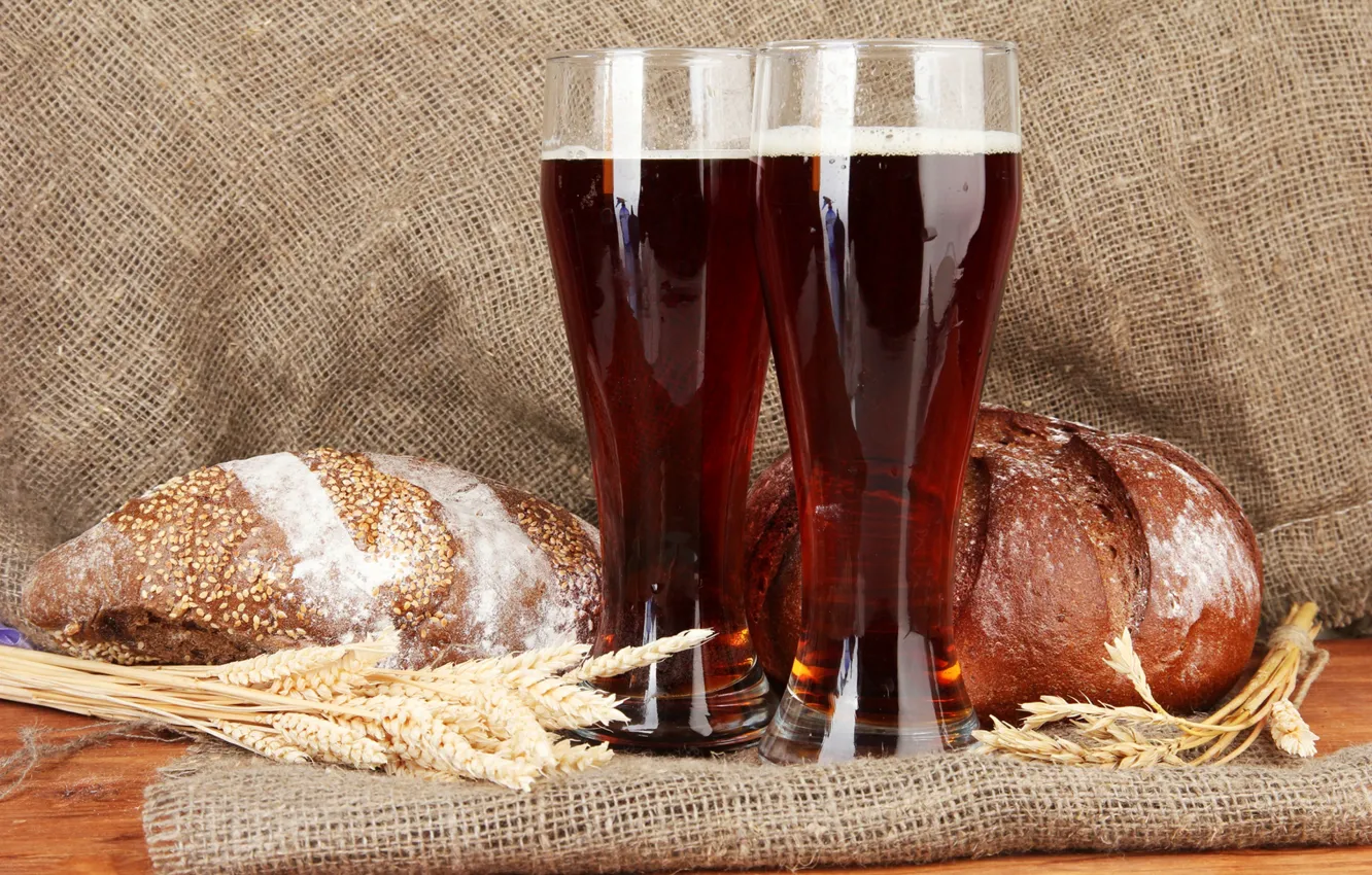 Photo wallpaper spikelets, bread, glasses, drink, brew