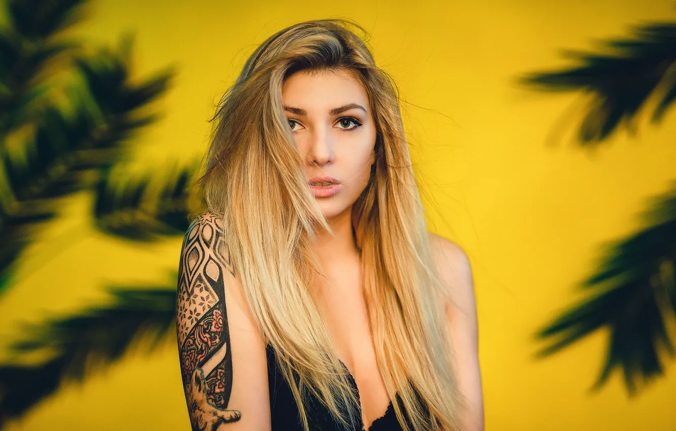 Photo wallpaper look, girl, face, background, portrait, tattoo, long hair, Daria Klepikova