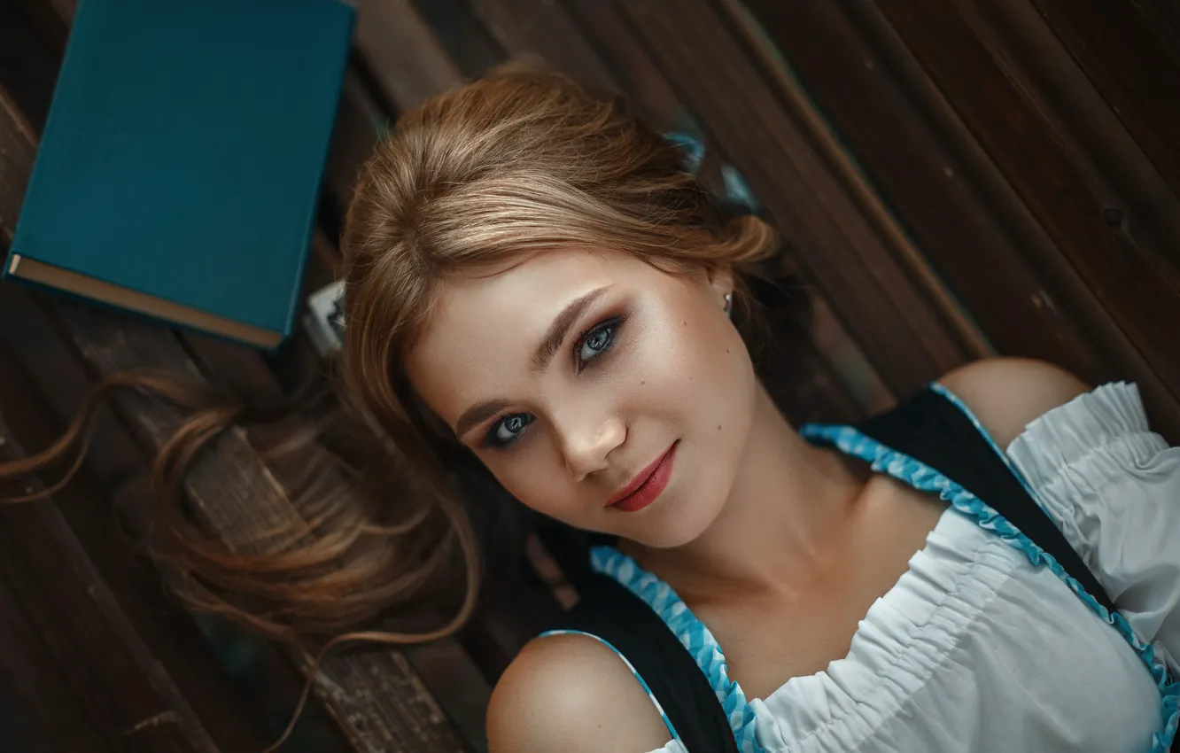 Photo wallpaper dress, model, women, blonde, books, looking at viewer