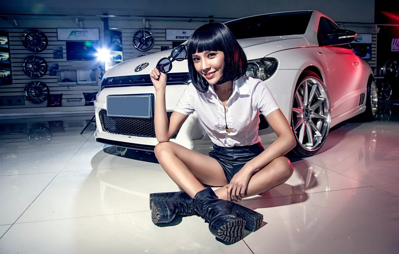 Photo wallpaper look, girl, smile, Volkswagen, glasses, Asian, beautiful girl, white car