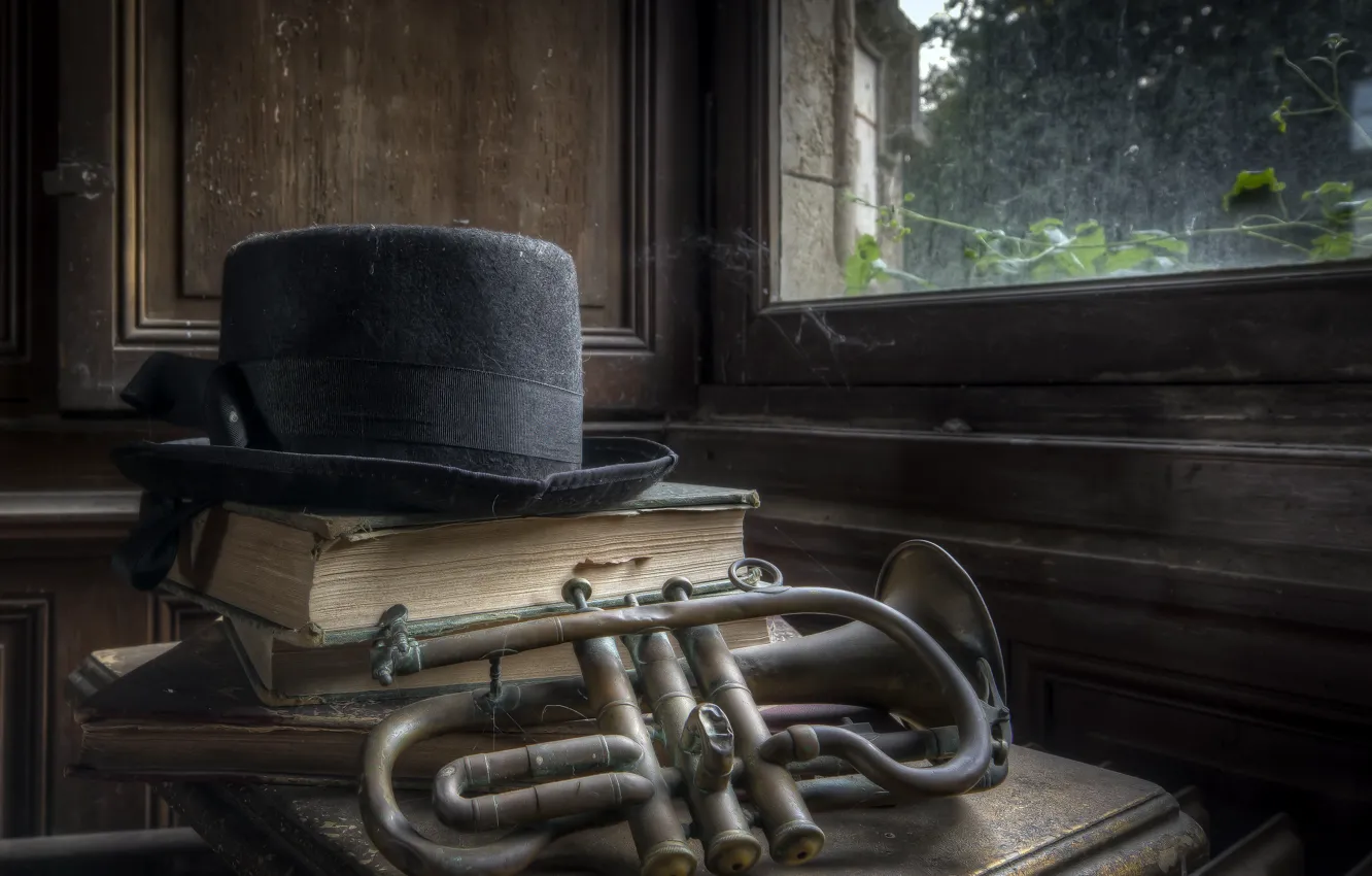 Photo wallpaper hat, window, pipe
