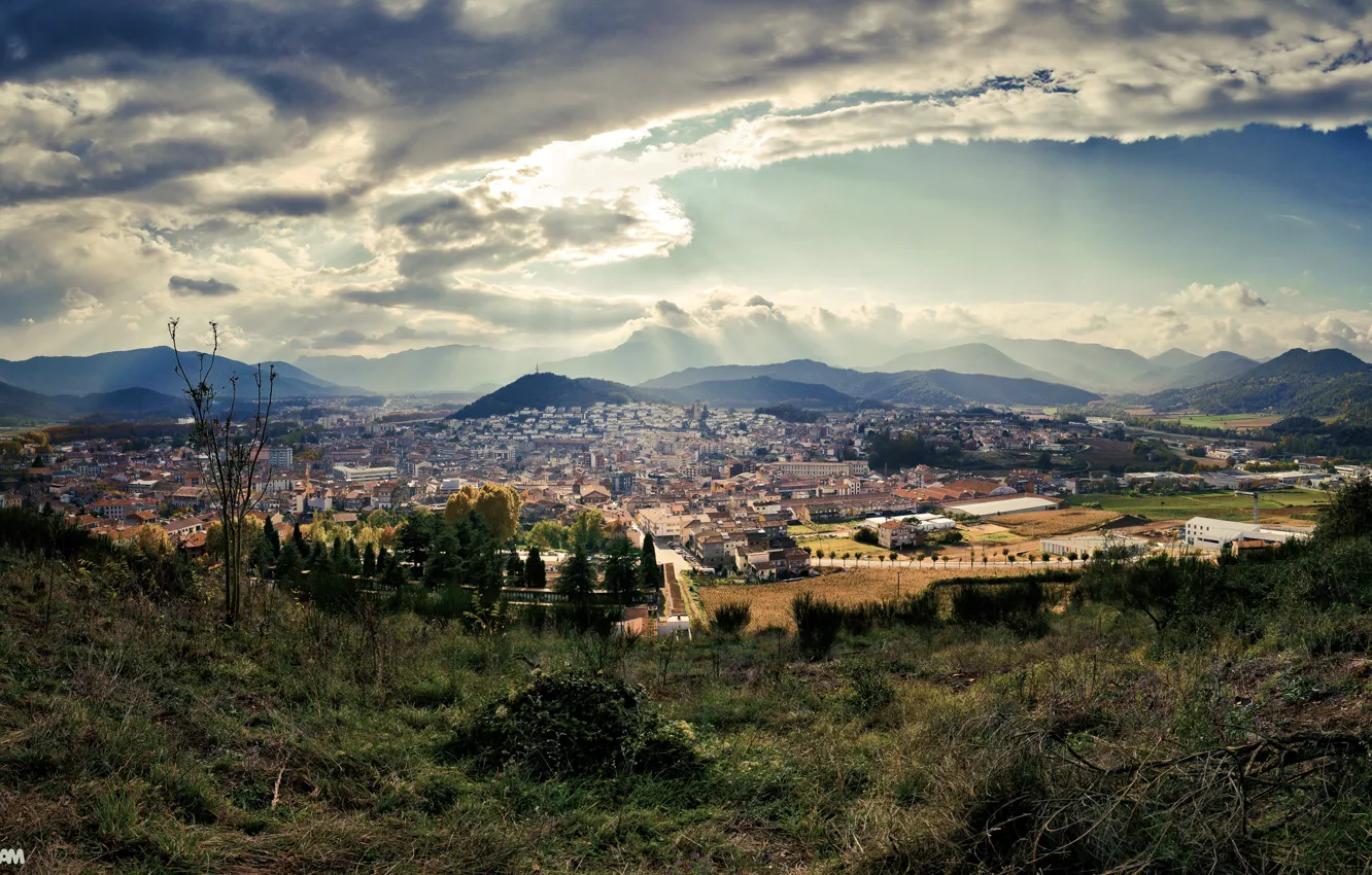 Photo wallpaper landscape, the city, tops, Spain, Olot