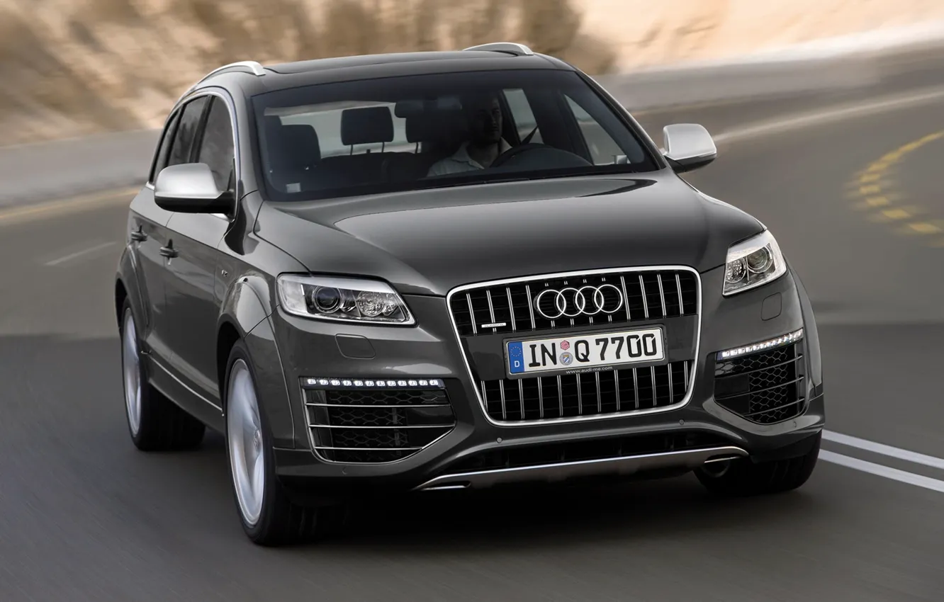 Photo wallpaper Audi, Audi, Q7 V12